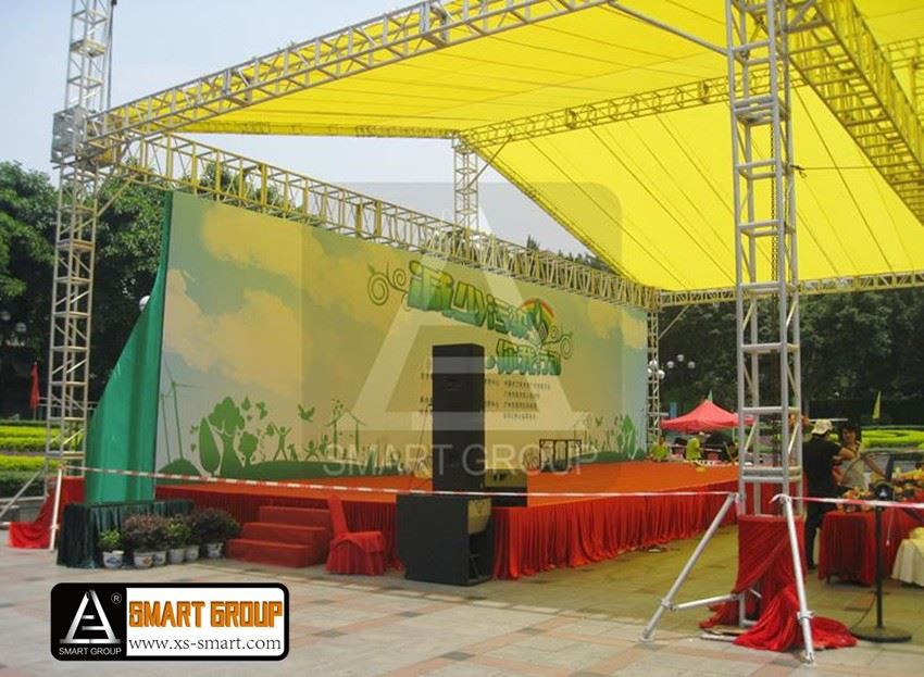 aluminum truss stage