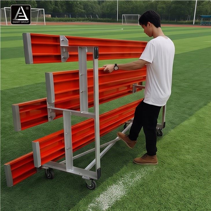 Tip and Roll Aluminum Bleachers For Stadium
